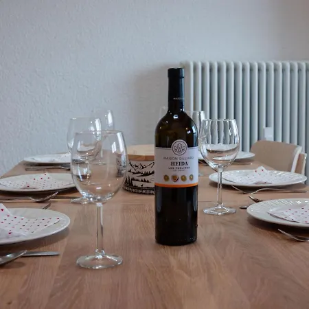 Apartament De Cry 16 By Interhome