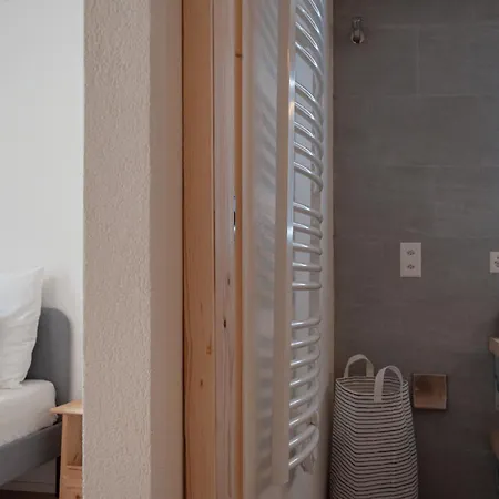 De Cry 16 By Interhome