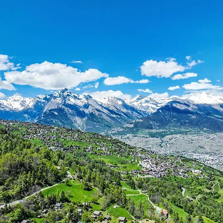 De Cry 16 By Interhome