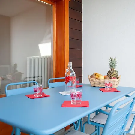 De Cry 16 By Interhome *